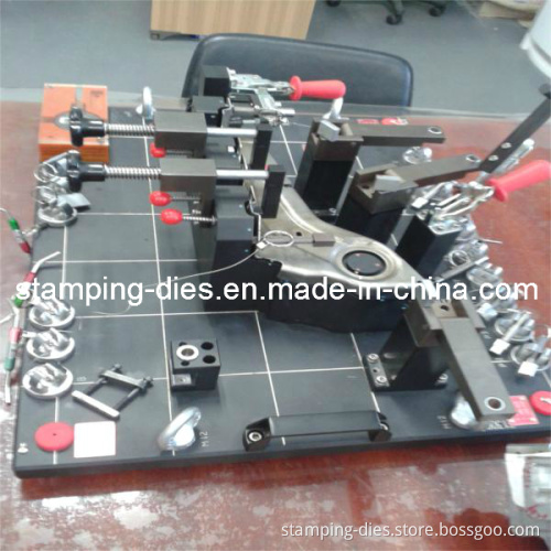 Progressive Die for Auto Parts (checking fixture)